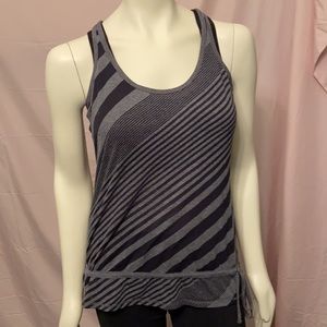 Old Navy Active Top